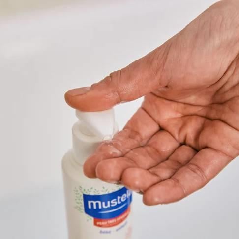 Mustela Soothing Cleansing Gel - Rahatlatıcı Şampuan 300 ml