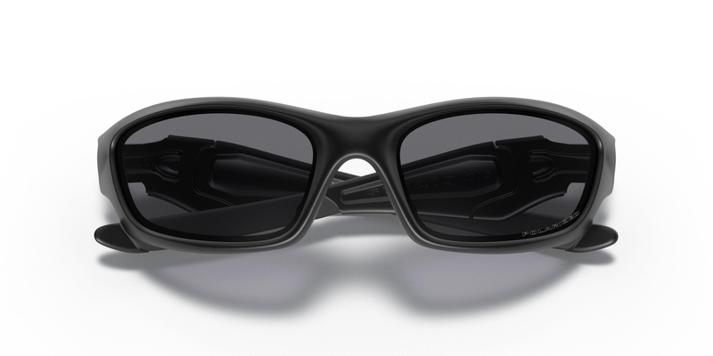 OAKLEY 9039 11-014 61 Güneş Gözlüğü