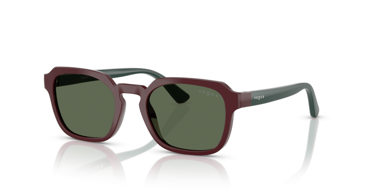 VOGUE JR 2025 247371 46