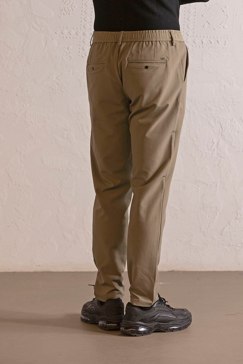 Beli Lastikli ve Bağcıklı Cepleri Çıtçıtlı Jogger Erkek Pantolon