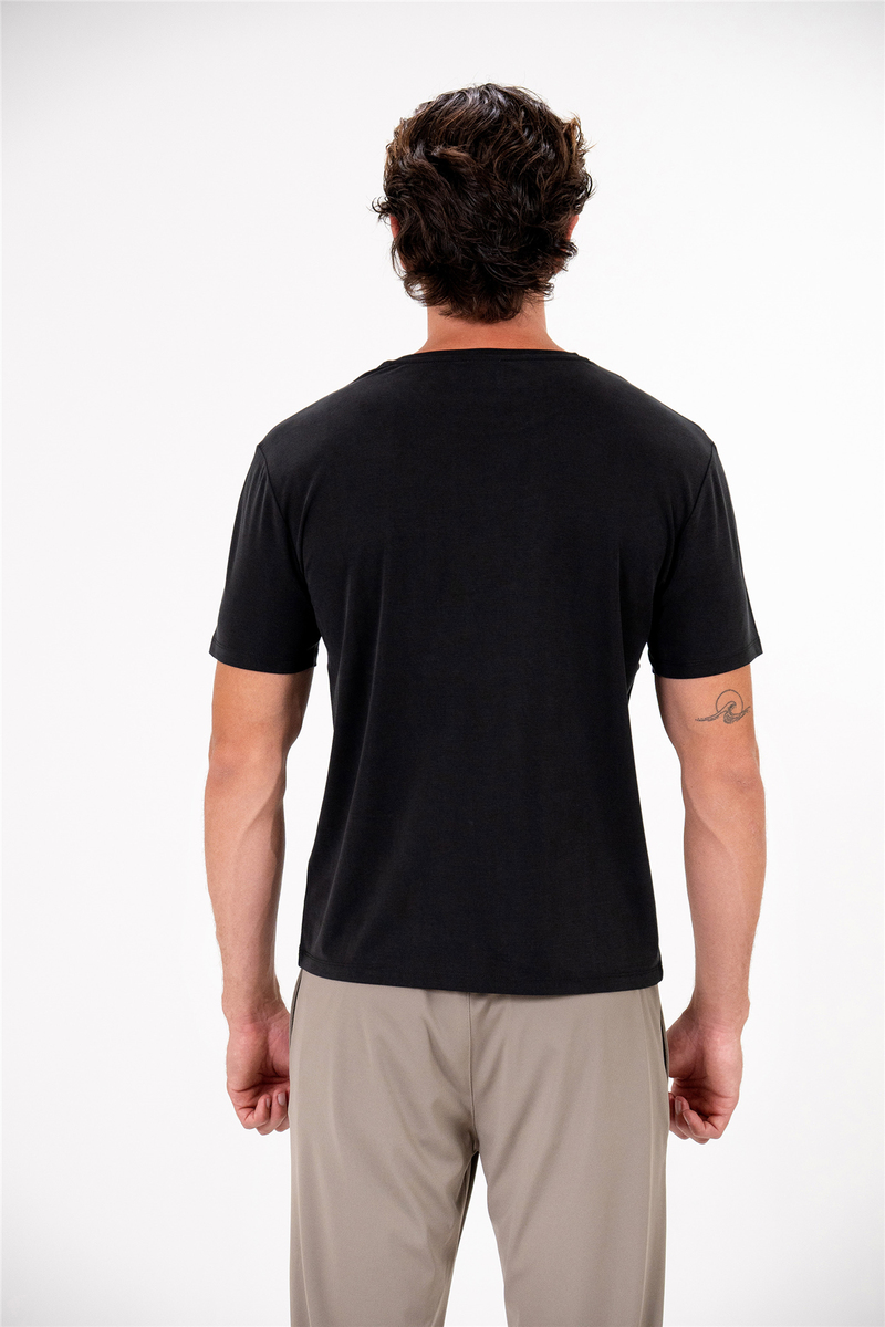 Bisiklet Yaka Cepli Basic Erkek T-shirt