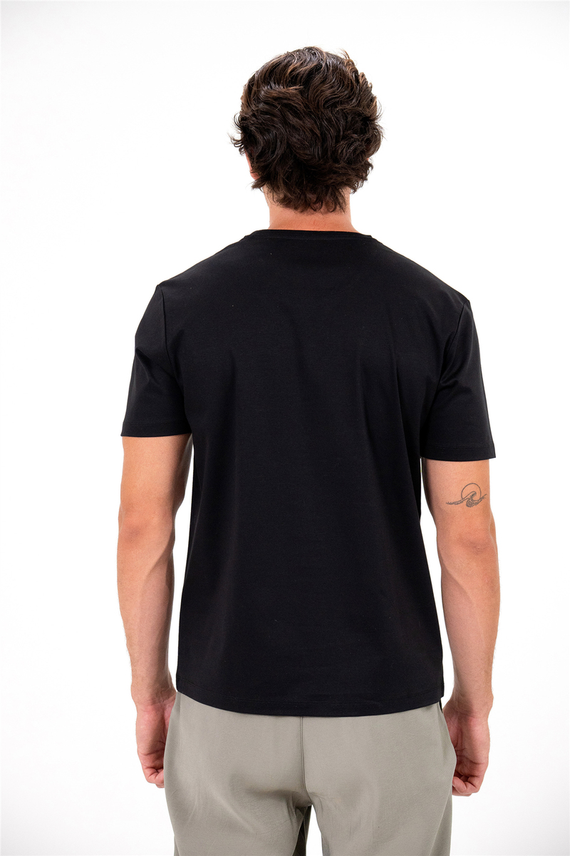 Bisiklet Yaka Cepli Regular Erkek T-shirt