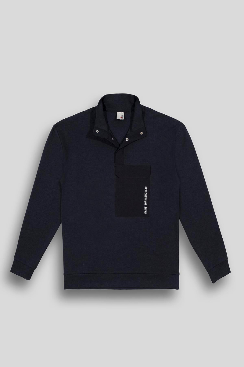 Çıtçıt Kapamalı Dik Yaka Sweatshirt