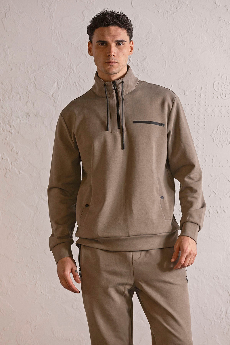 Dik Yaka Fermuar ve Çıtçıt Detaylı Erkek Sweatshirt