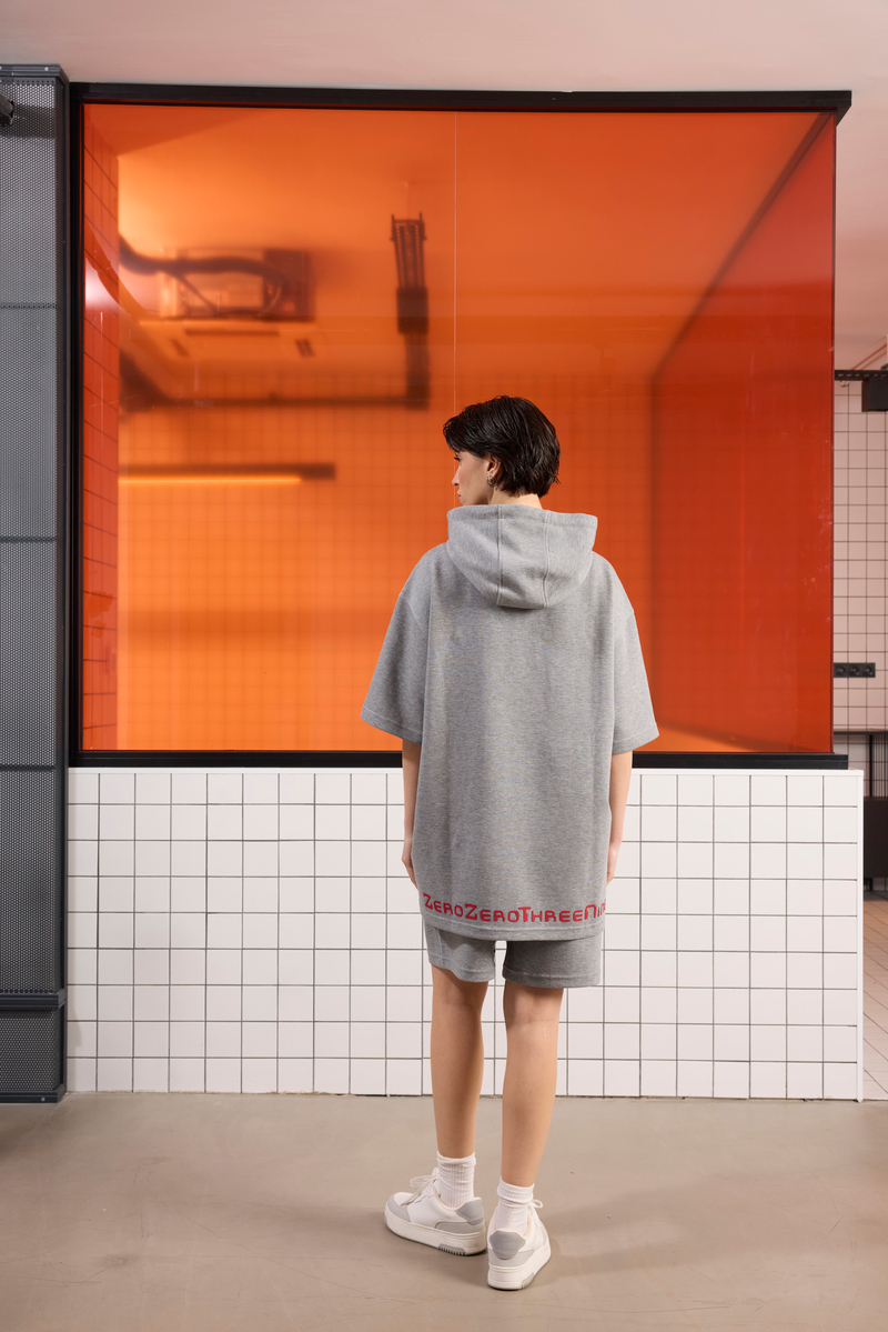 Kapüşonlu Kanguru Cepli Baskı Detaylı Erkek Sweatshirt