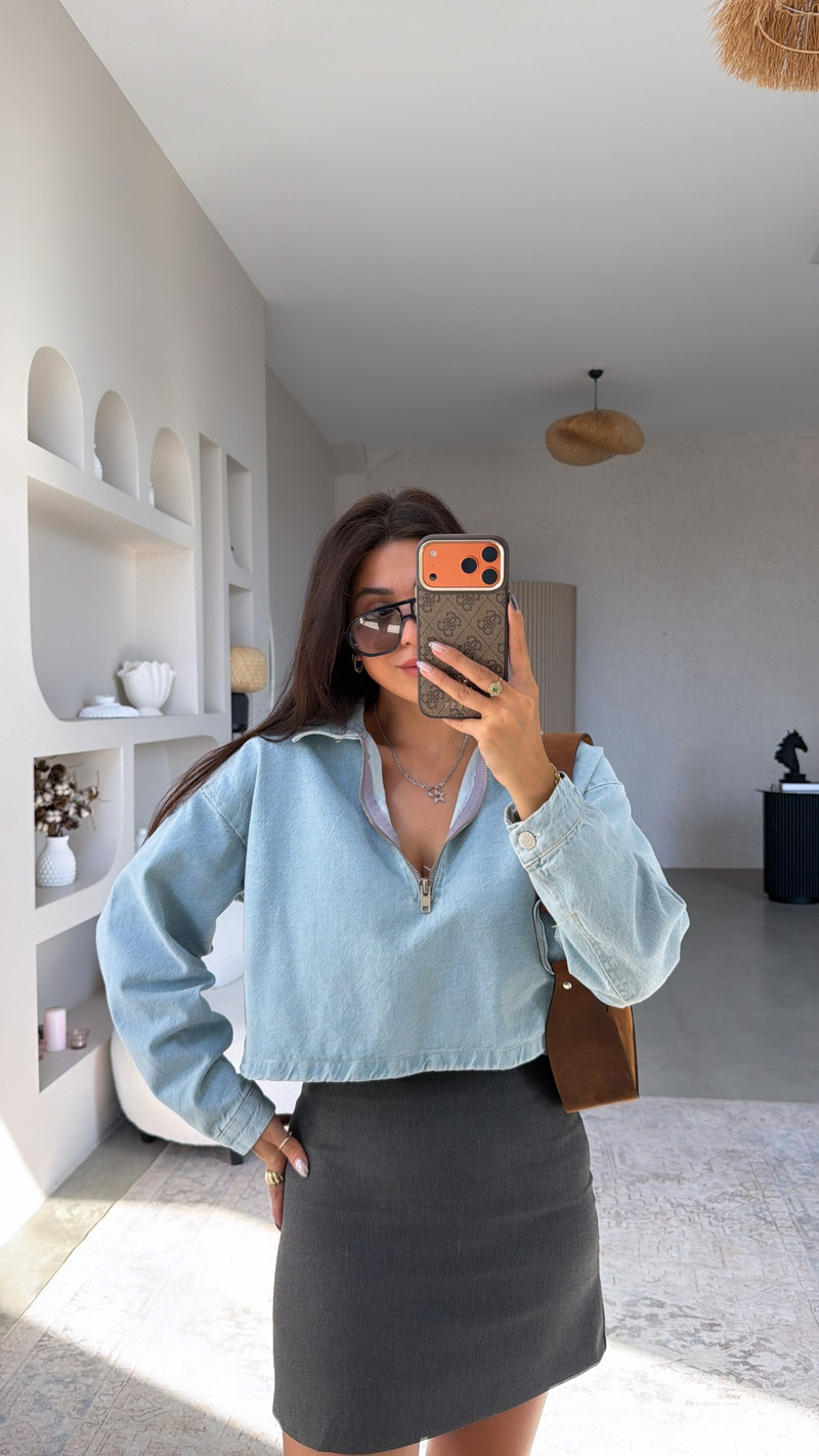 Açık Denim Yakalı Sweatshirt