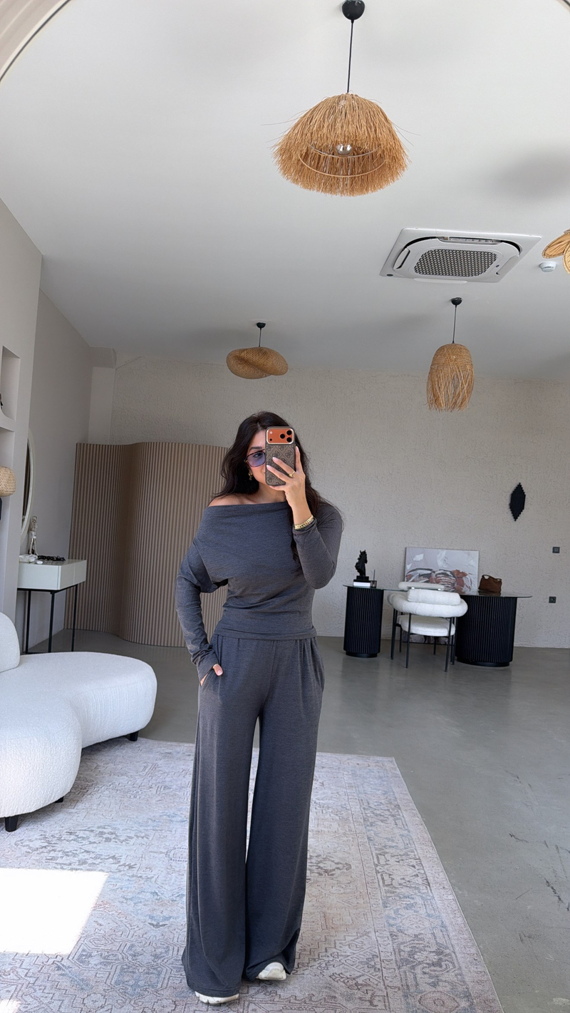 Antrasit Omzu Düşük Rahat Takım