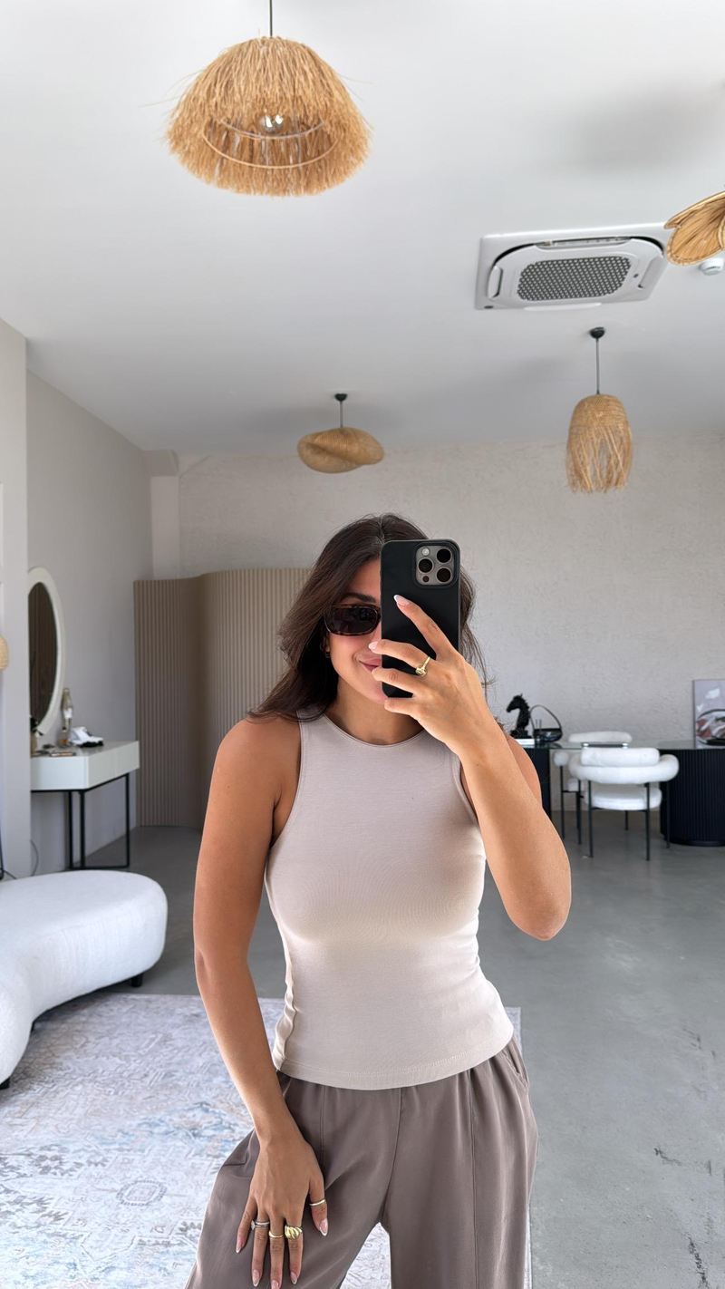 Bej Halter Yaka Yumuşak Modal Atlet