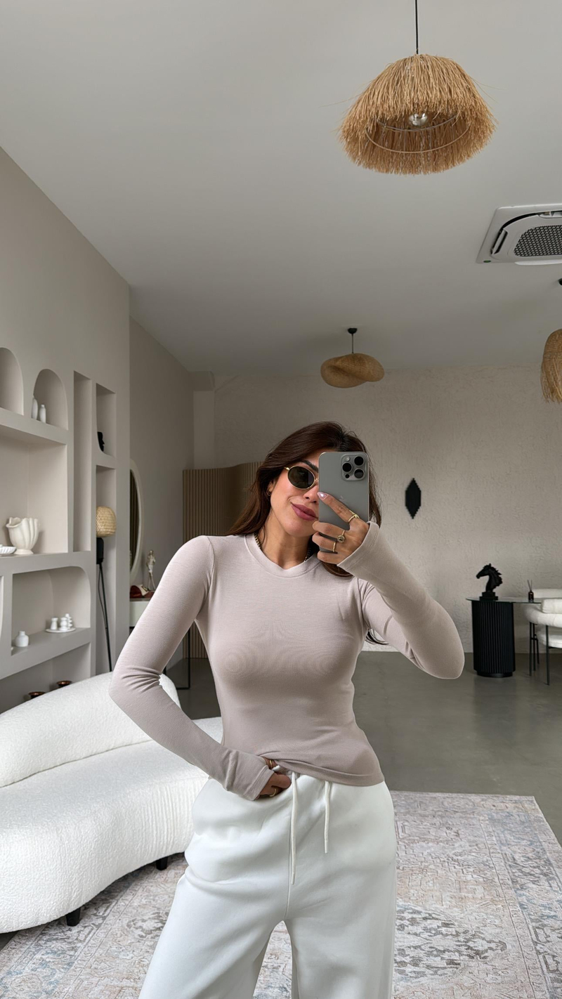 Bej Parmak Geçme Oys Kumaş Body