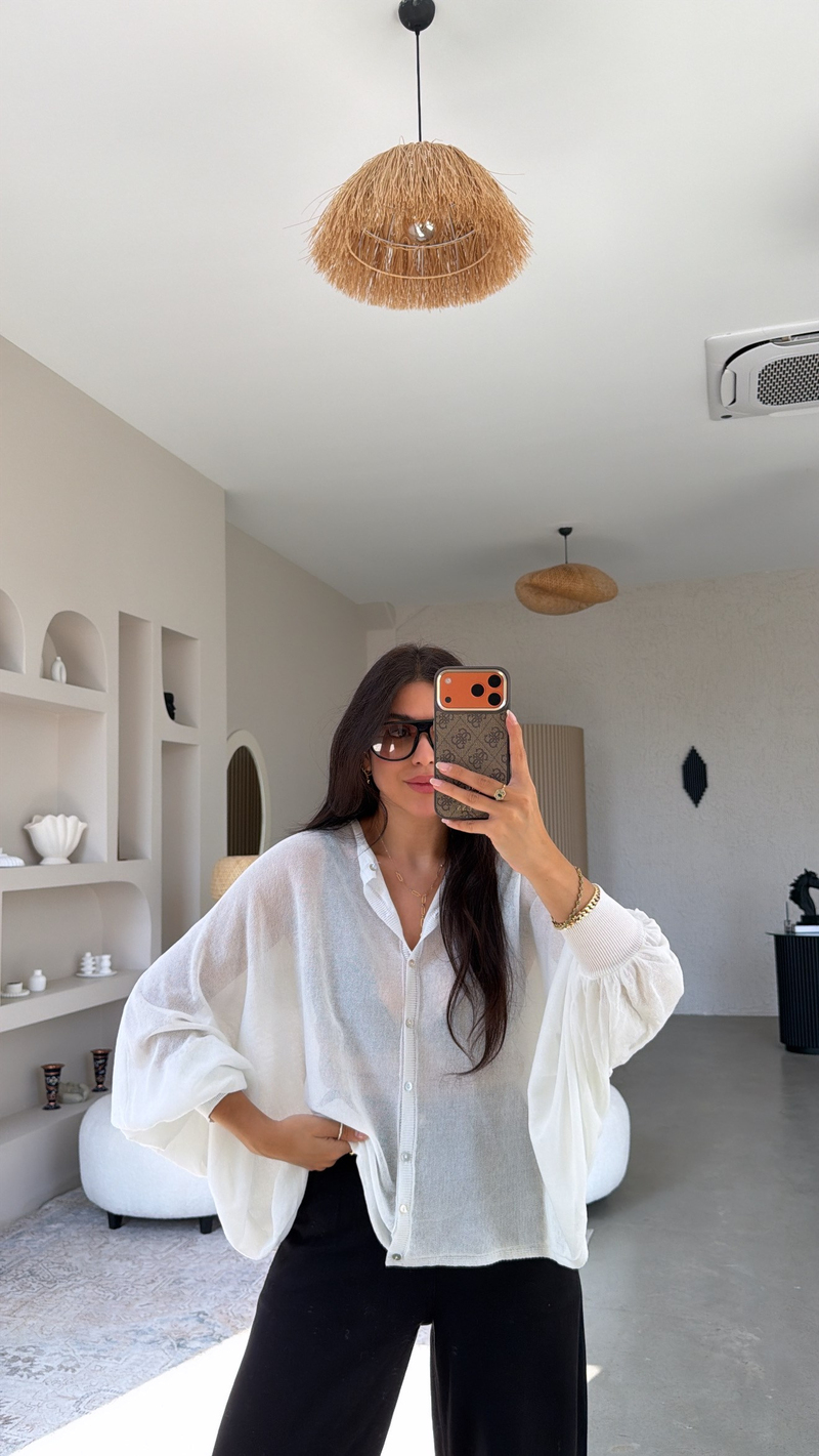Beyaz Balon Kollu Transparan Salaş Merserize Triko Bluz