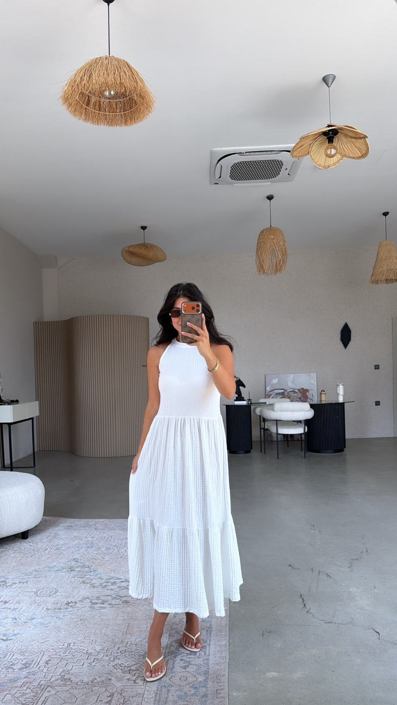 Beyaz Bubble Halter Yaka Elbise