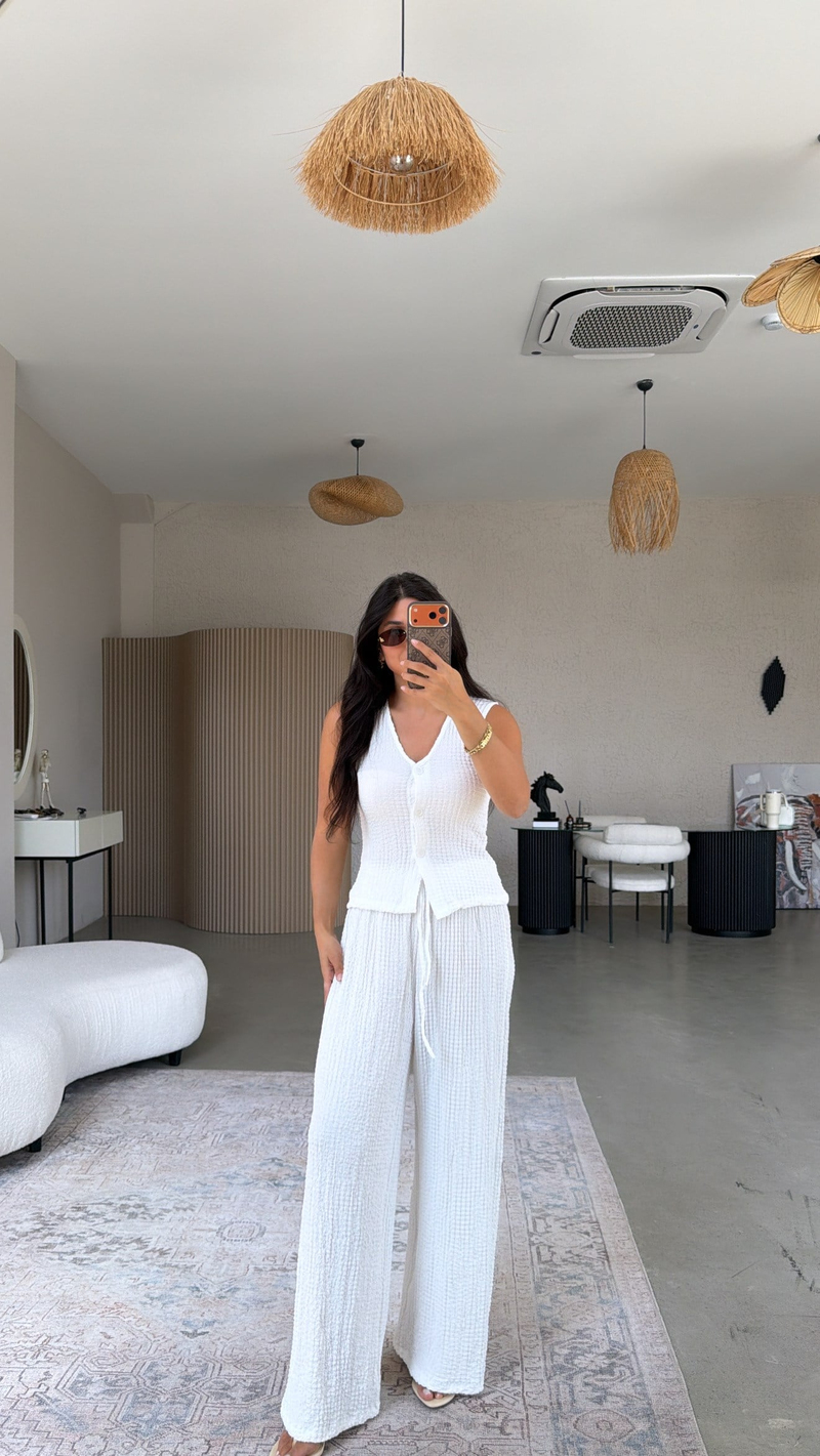 Beyaz Bubble Kumaş Yelek Pantolon Takım