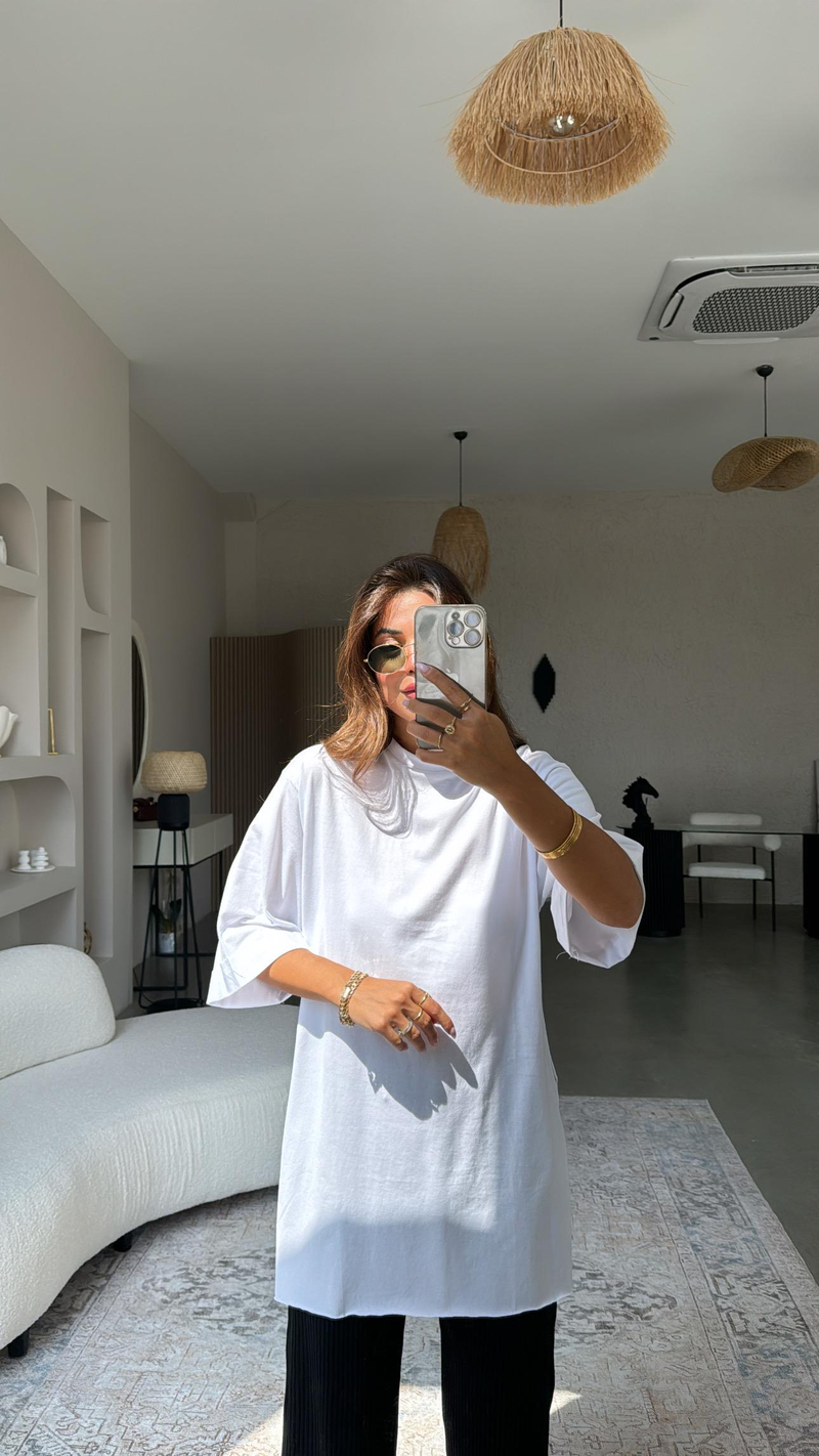 Beyaz Duble Kol Yırtmaçlı Tshirt Tunik