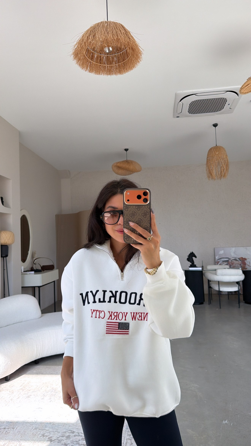 Beyaz Fermuarlı Bny Şardonlu Sweatshirt