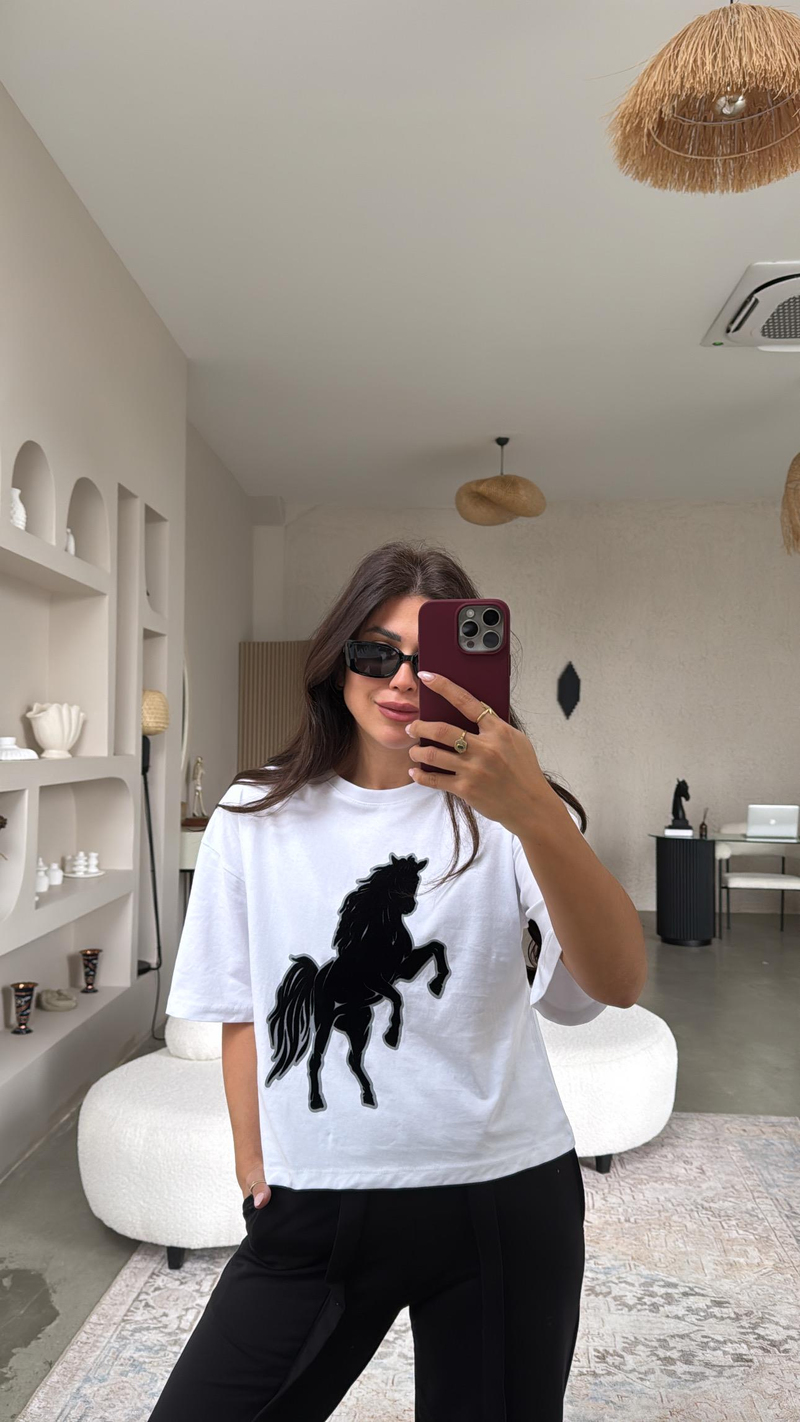 Beyaz Flok At Baskılı Tshirt