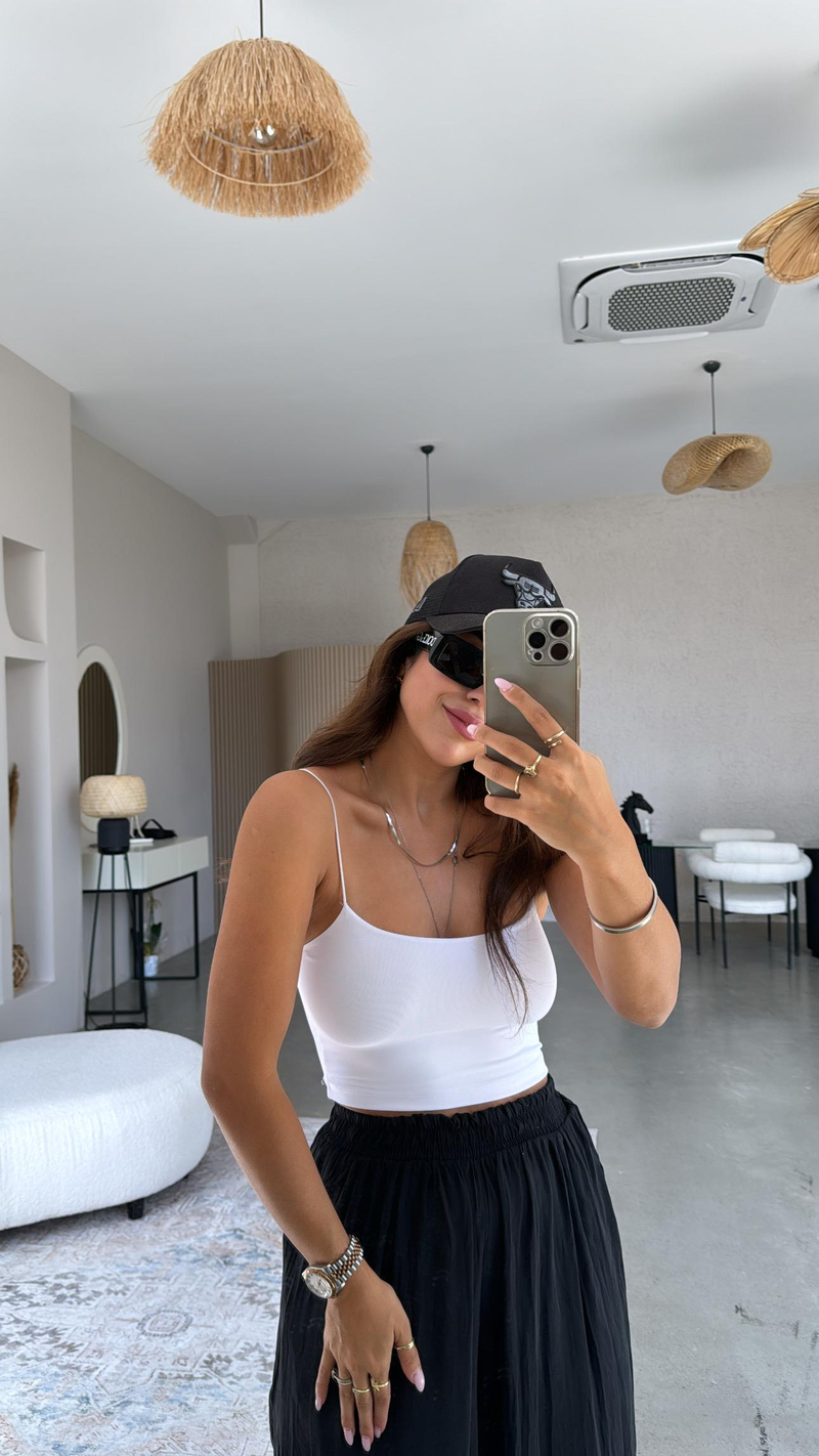 Beyaz Lastik Askı Crop
