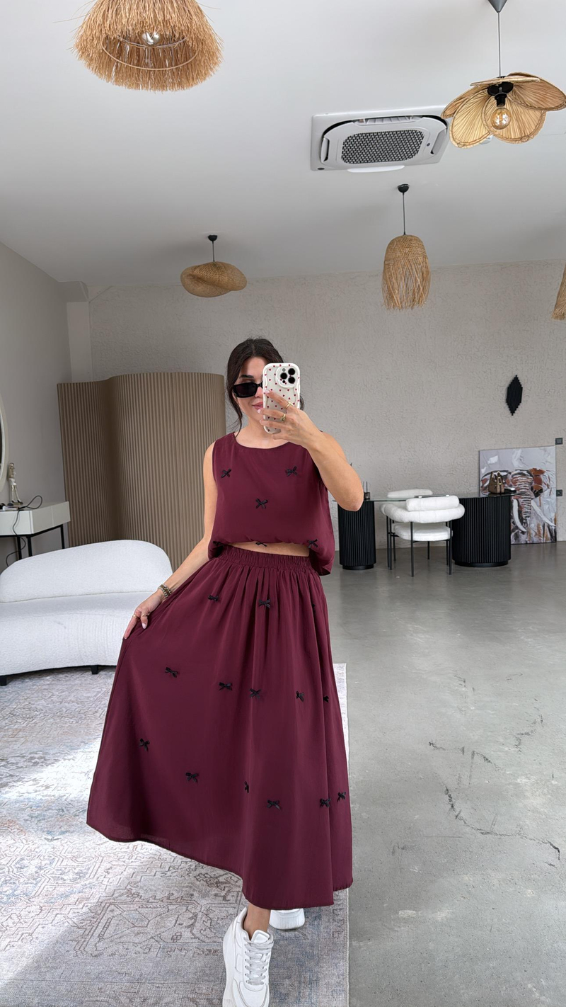 Bordo Fiyonk Detaylı Etek Bluz Tensel Takım