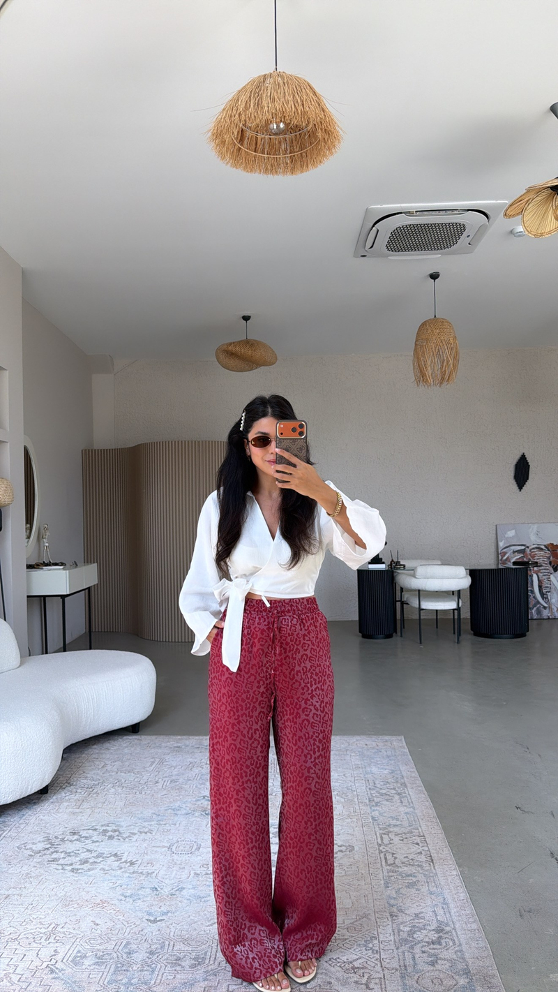 Bordo Leopar Desenli Parlak Pantolon