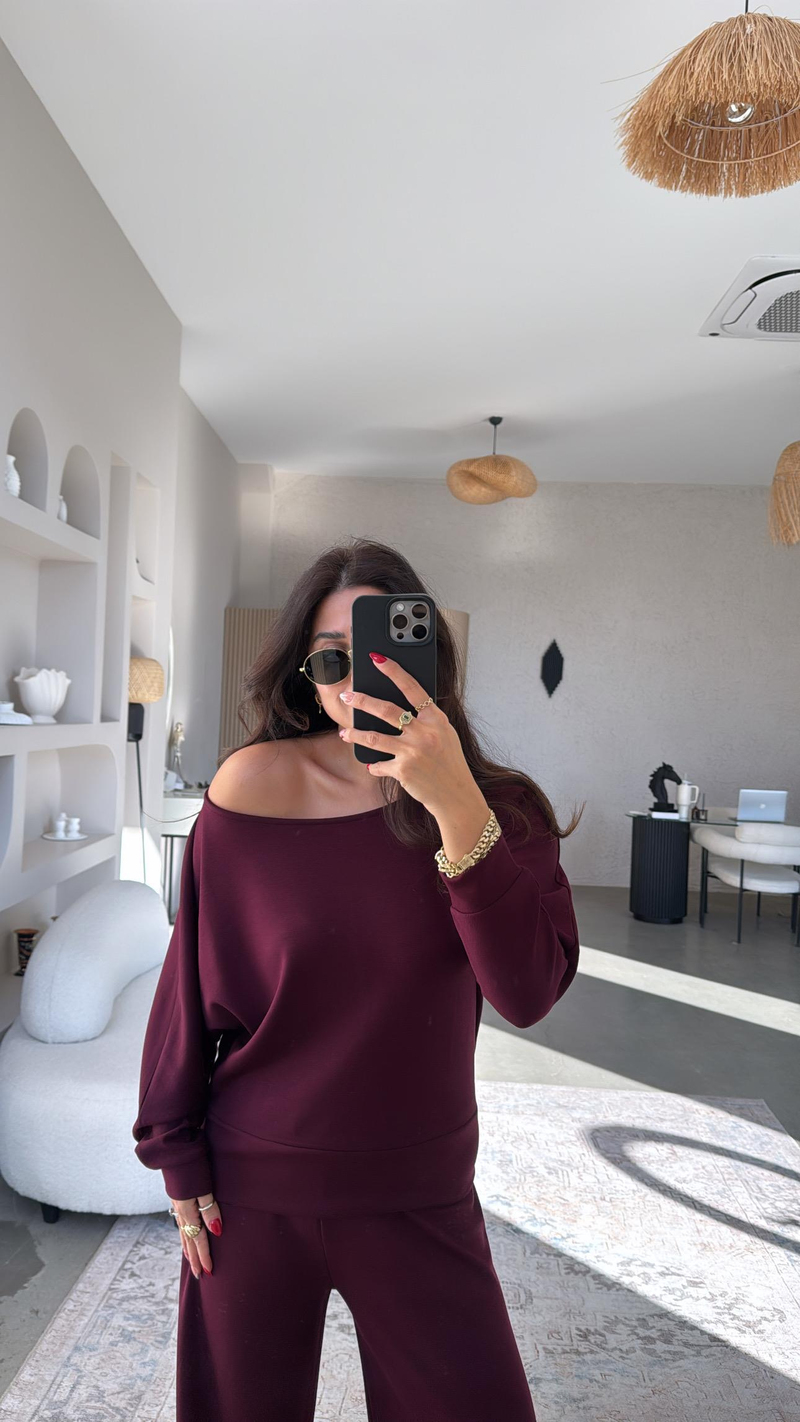 Bordo Modal Kayık Yakalı Takım