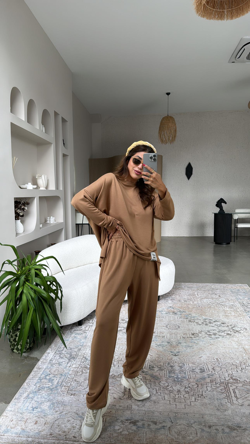 Camel Mavi Etiket Detaylı Takım