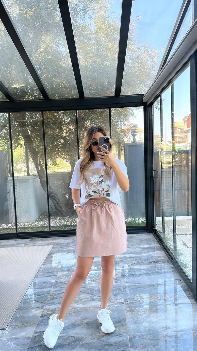 Çiçek Baskılı Bej Etek Tshirt Takım
