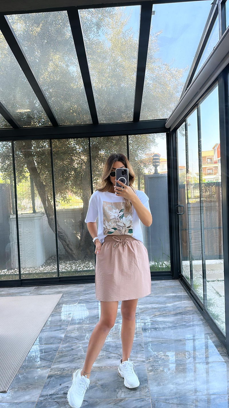 Çiçek Baskılı Bej Etek Tshirt Takım