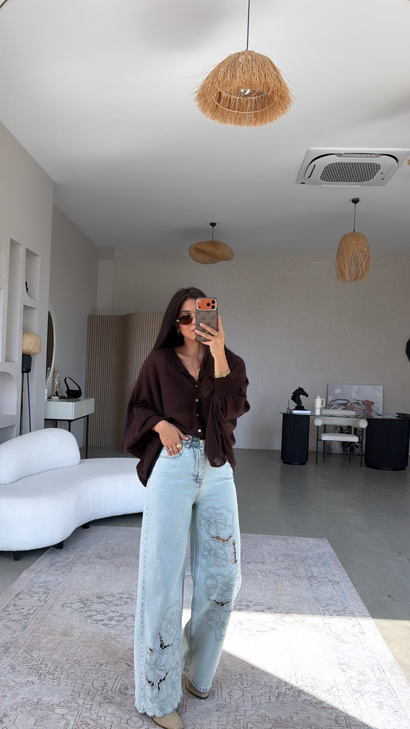 Çiçek İşlemeli Bol Paça Premium Jean