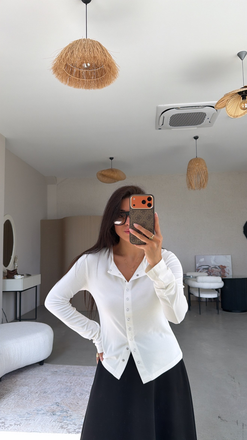 Ekru Tam Boy Çıtçıt Modal Bluz