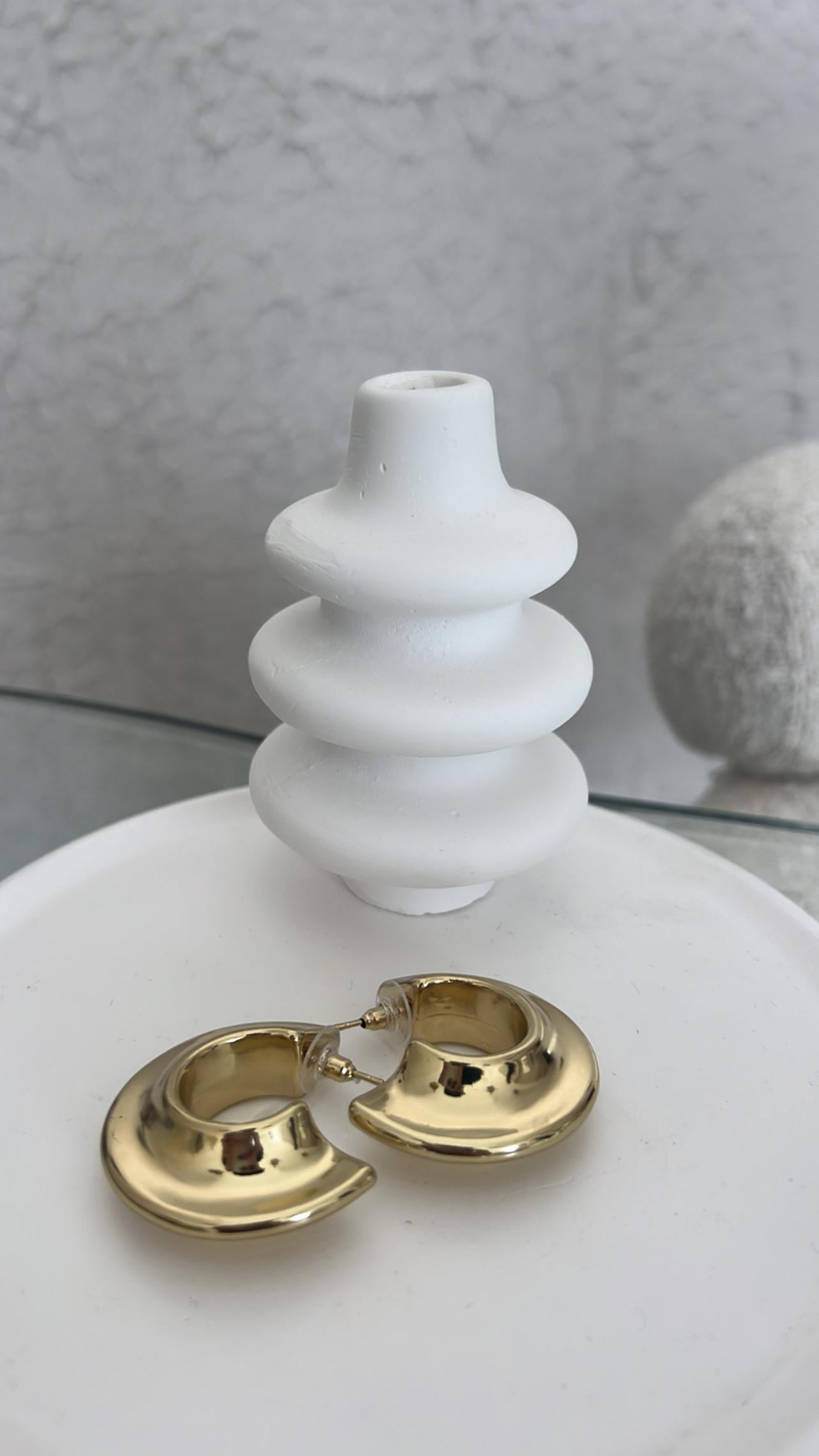 Gold Kalın Köşeli C Model Halka Küpe