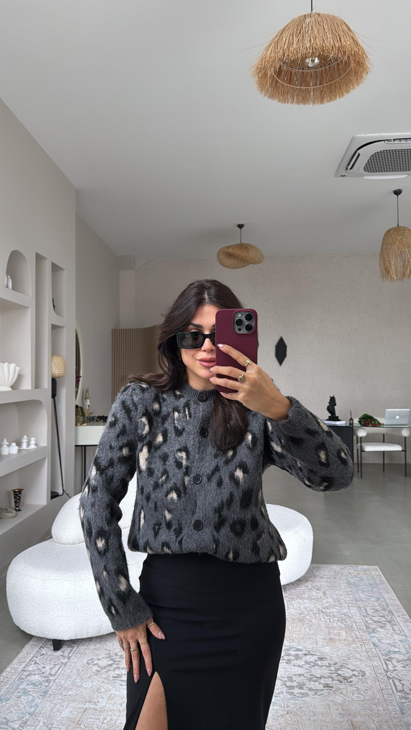 Gri Leopar Yumoş Hırka