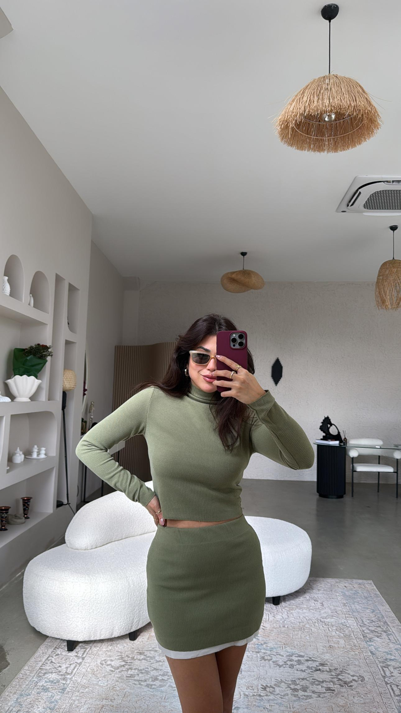 Haki Poplin Detaylı Mini Etek Bluz Takım