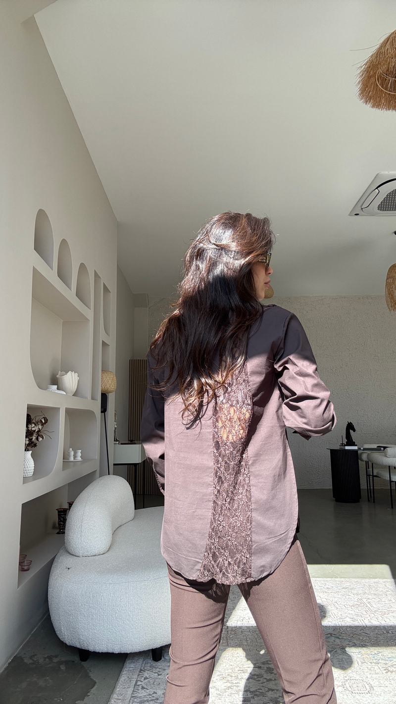 Kahverengi Dantel Detaylı Poplin Premium Gömlek