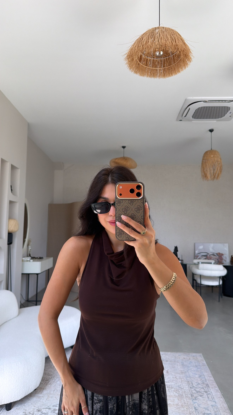 Kahverengi Degaje Ense Düğmeli Bluz
