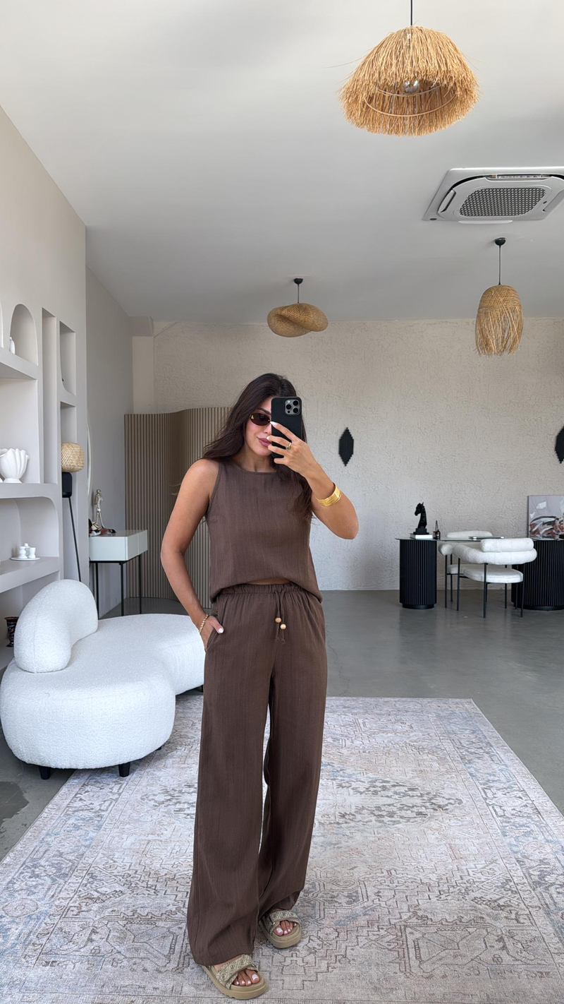 Kahverengi Keten Boncuk Detaylı Pantolon Bluz Takım