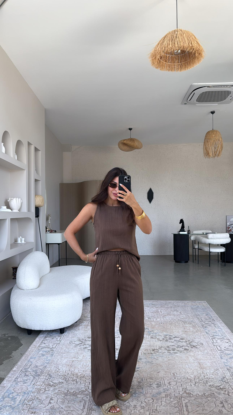 Kahverengi Keten Boncuk Detaylı Pantolon Bluz Takım