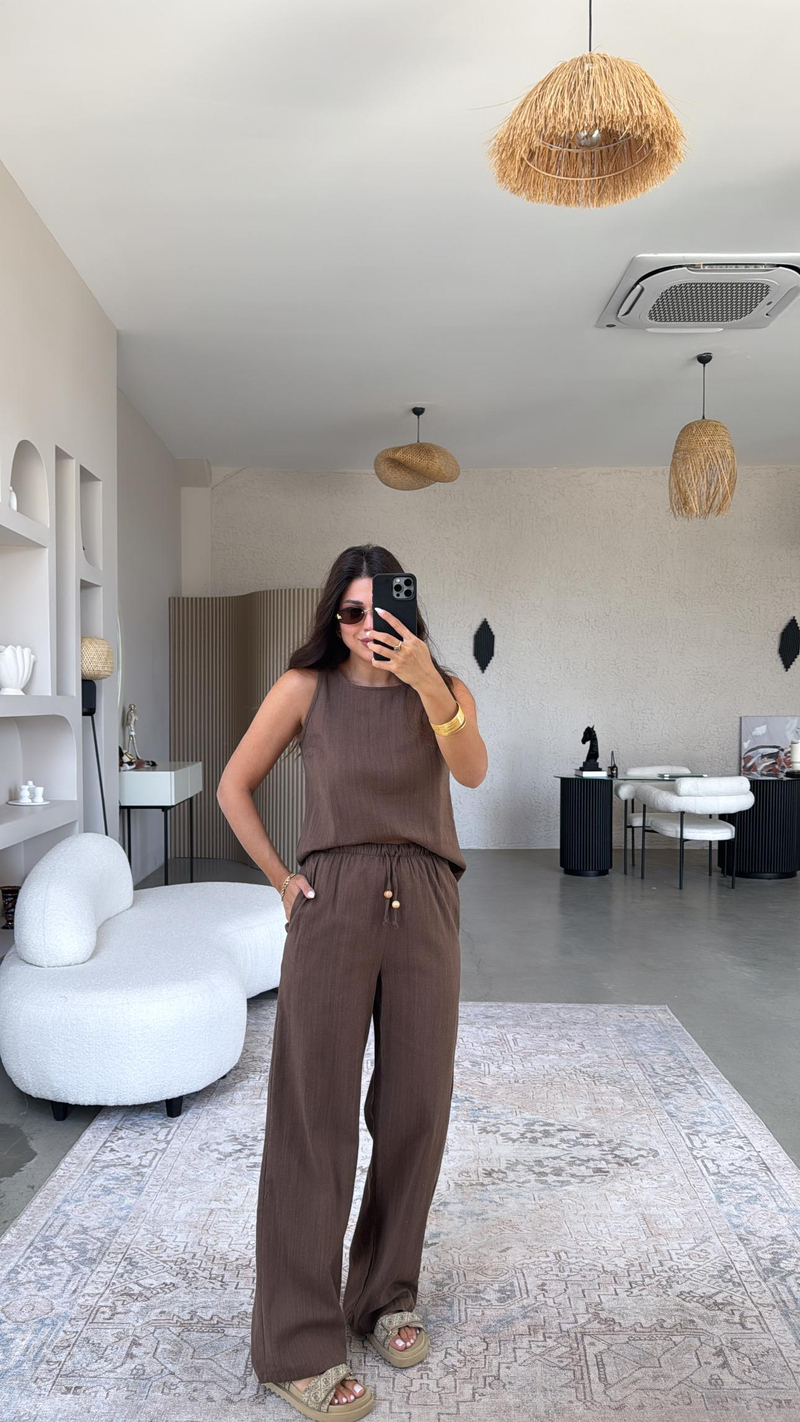 Kahverengi Keten Boncuk Detaylı Pantolon Bluz Takım
