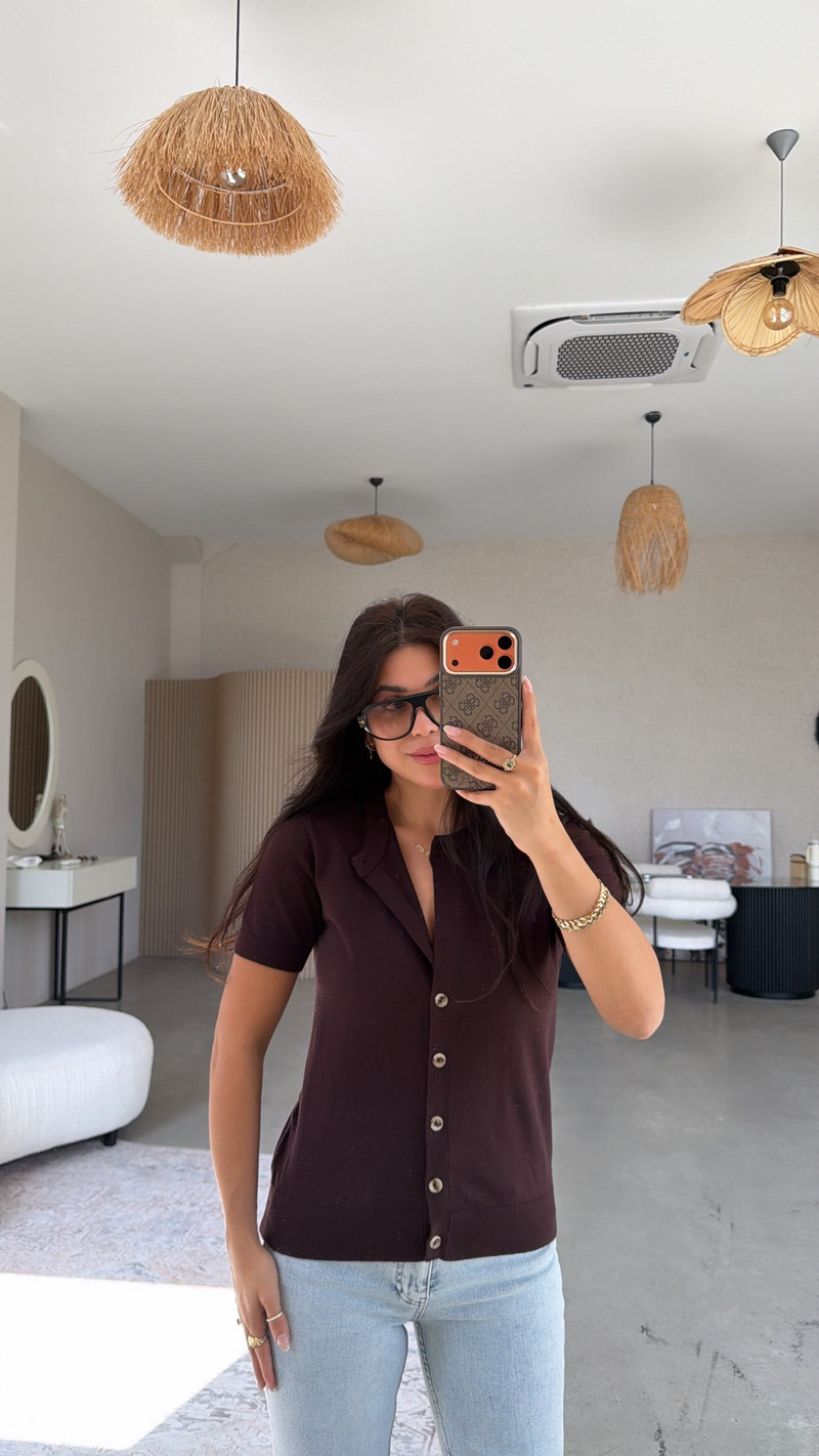 Kahverengi Kısa Kol Yumuşak Triko Hırka