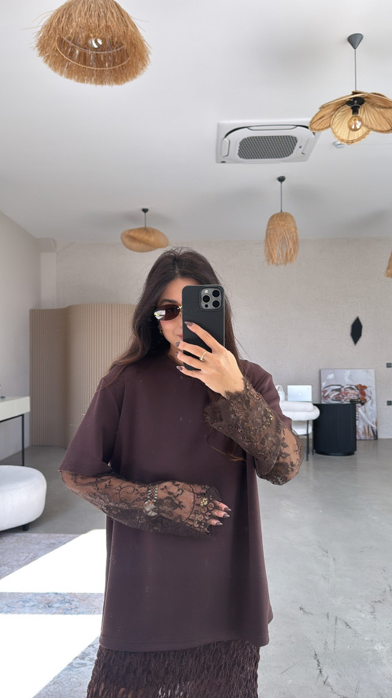 Kahverengi Kolları Dantelli Modal Tshirt