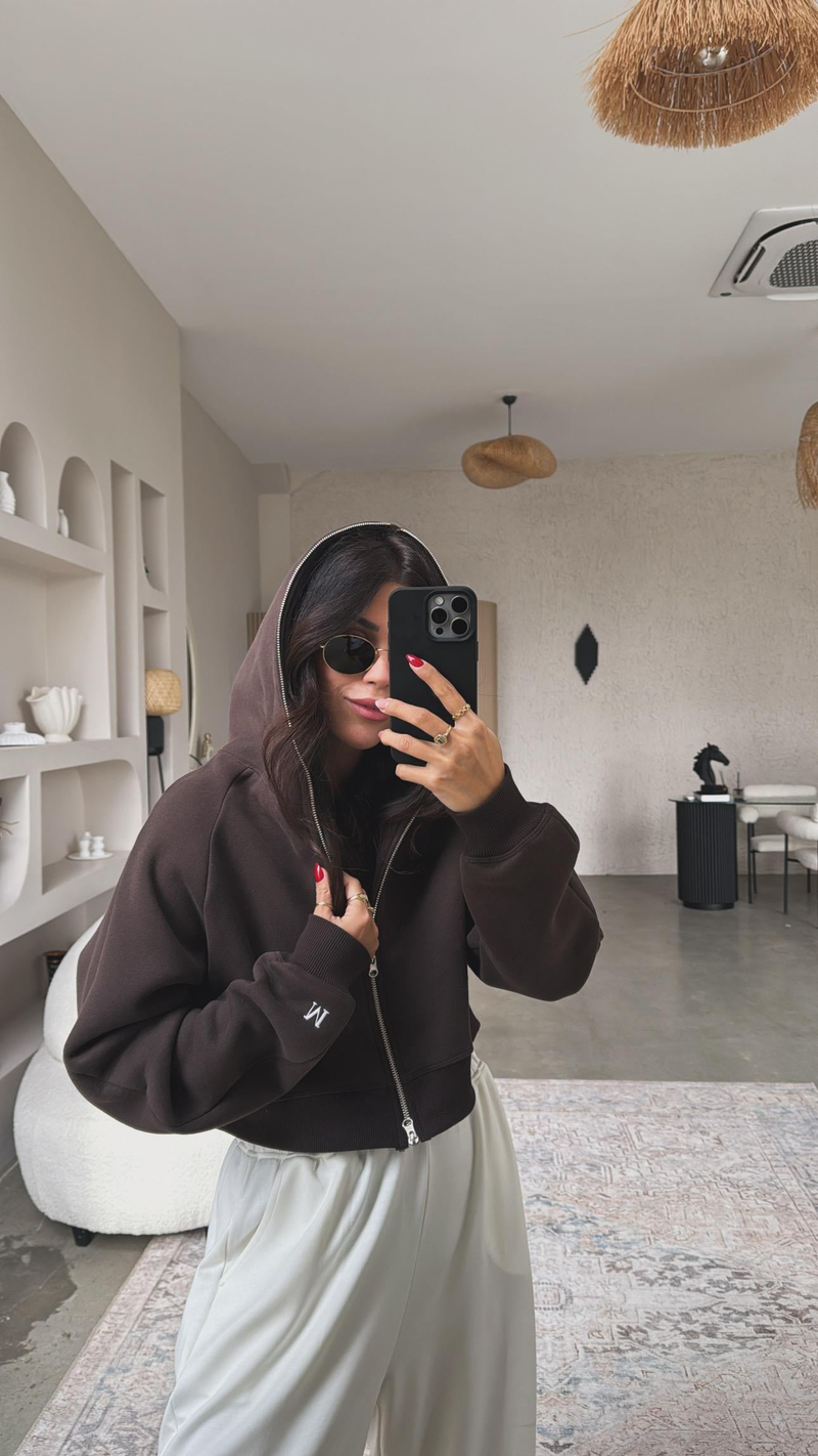 Kahverengi M Nakış Üç İplik Şardonlu Hoodie