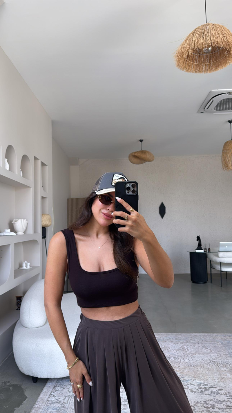 Kahverengi Oys Kalın Askı Crop Atlet