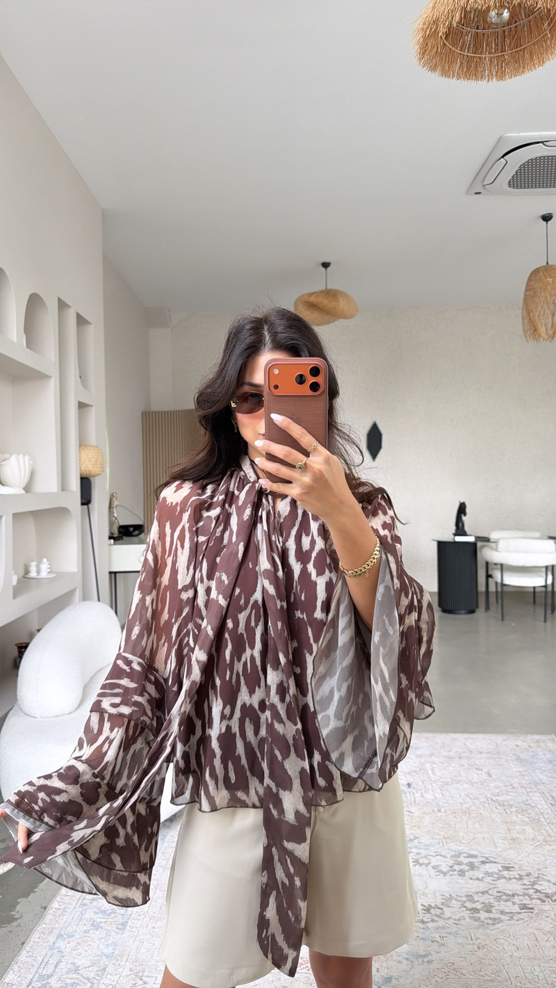 Kahverengi Soft Leoparlı Şifon bluz