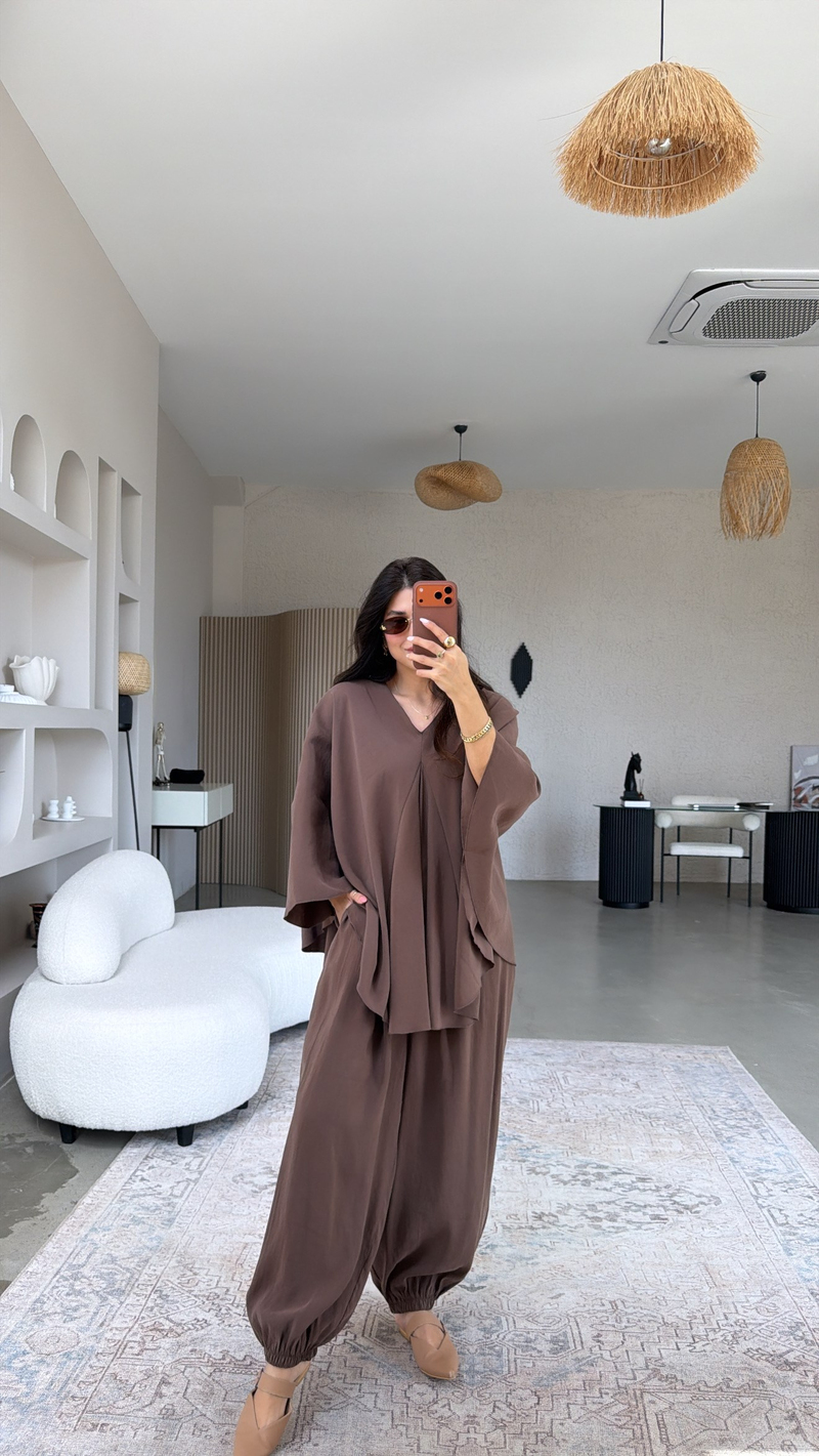 Kahverengi Tensel Ön Pile Detaylı Oversize Pantolon Bluz Takım