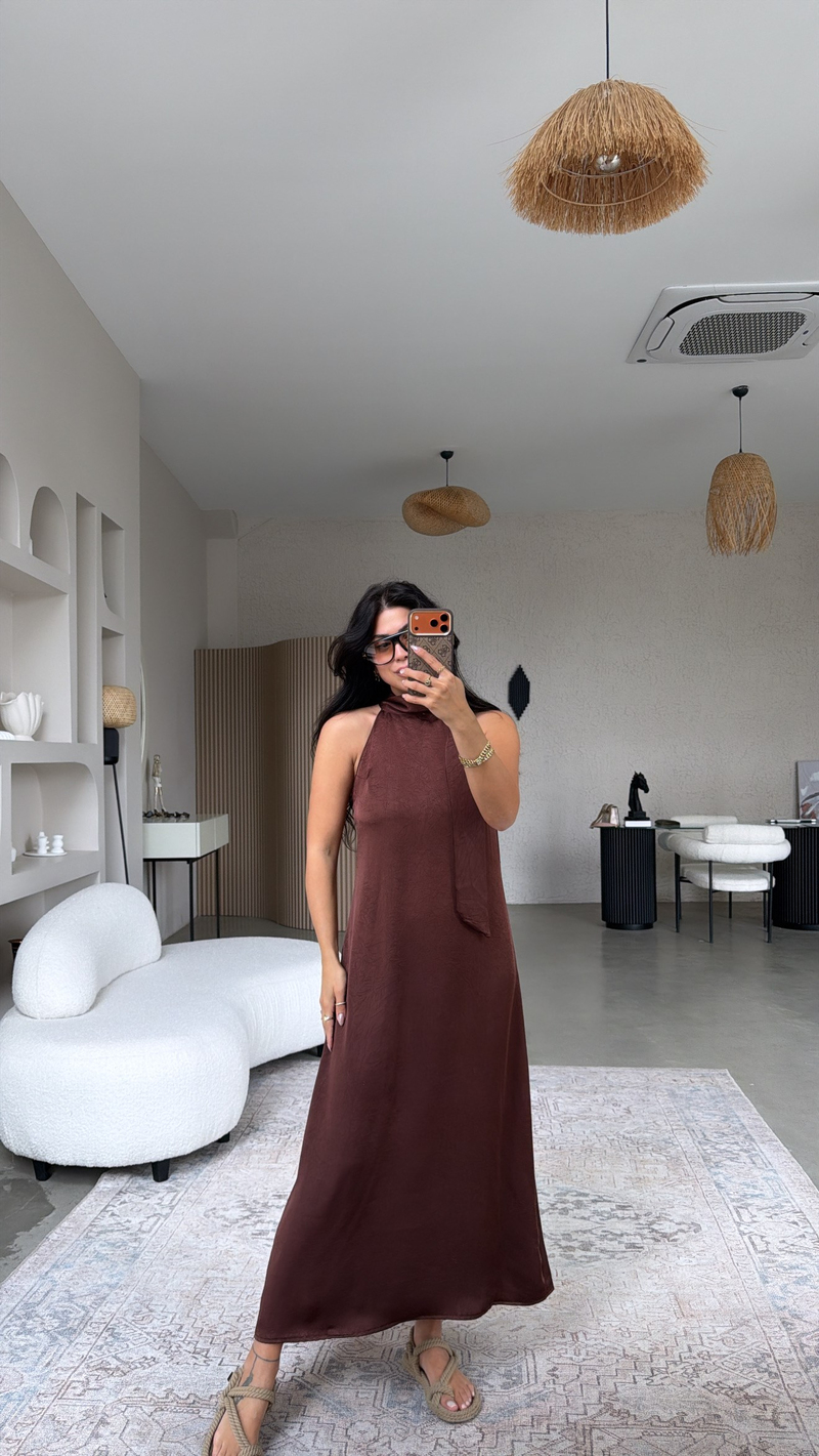 Kahverengi Tok Saten Boyun Bağlamalı Premium Elbise