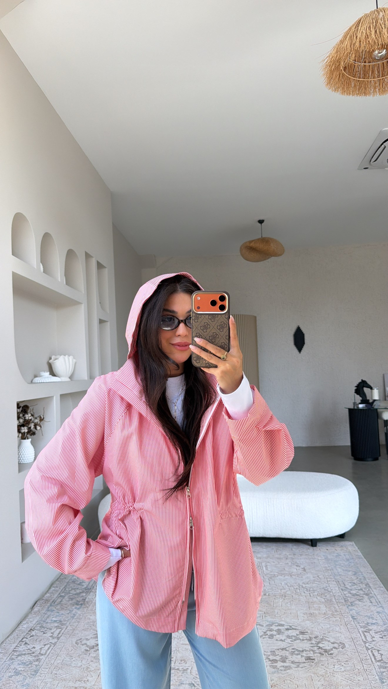 Kırmızı Çizgili İnce Waterproof Ceket