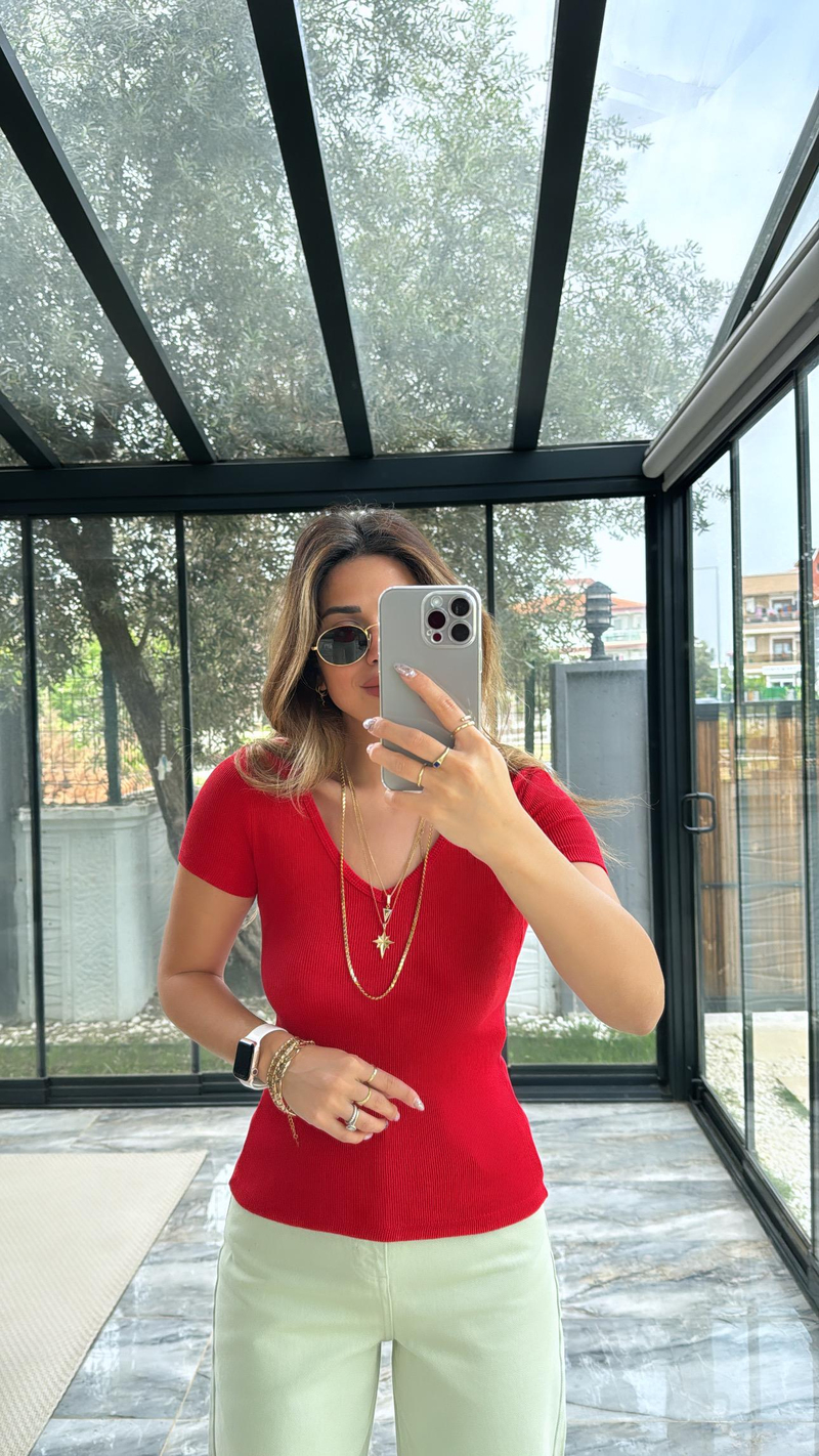 Kırmızı V Yaka Ribana Bluz