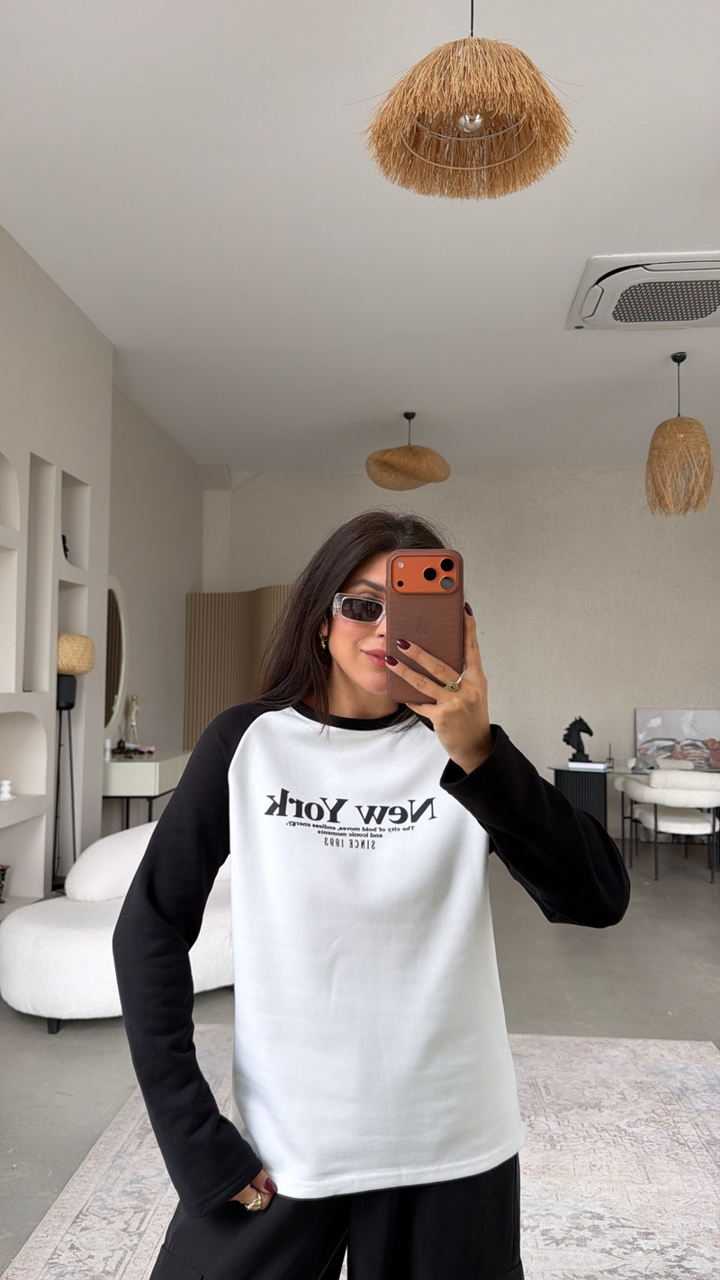 Kolları Siyah New York İki İplik Sweatshirt