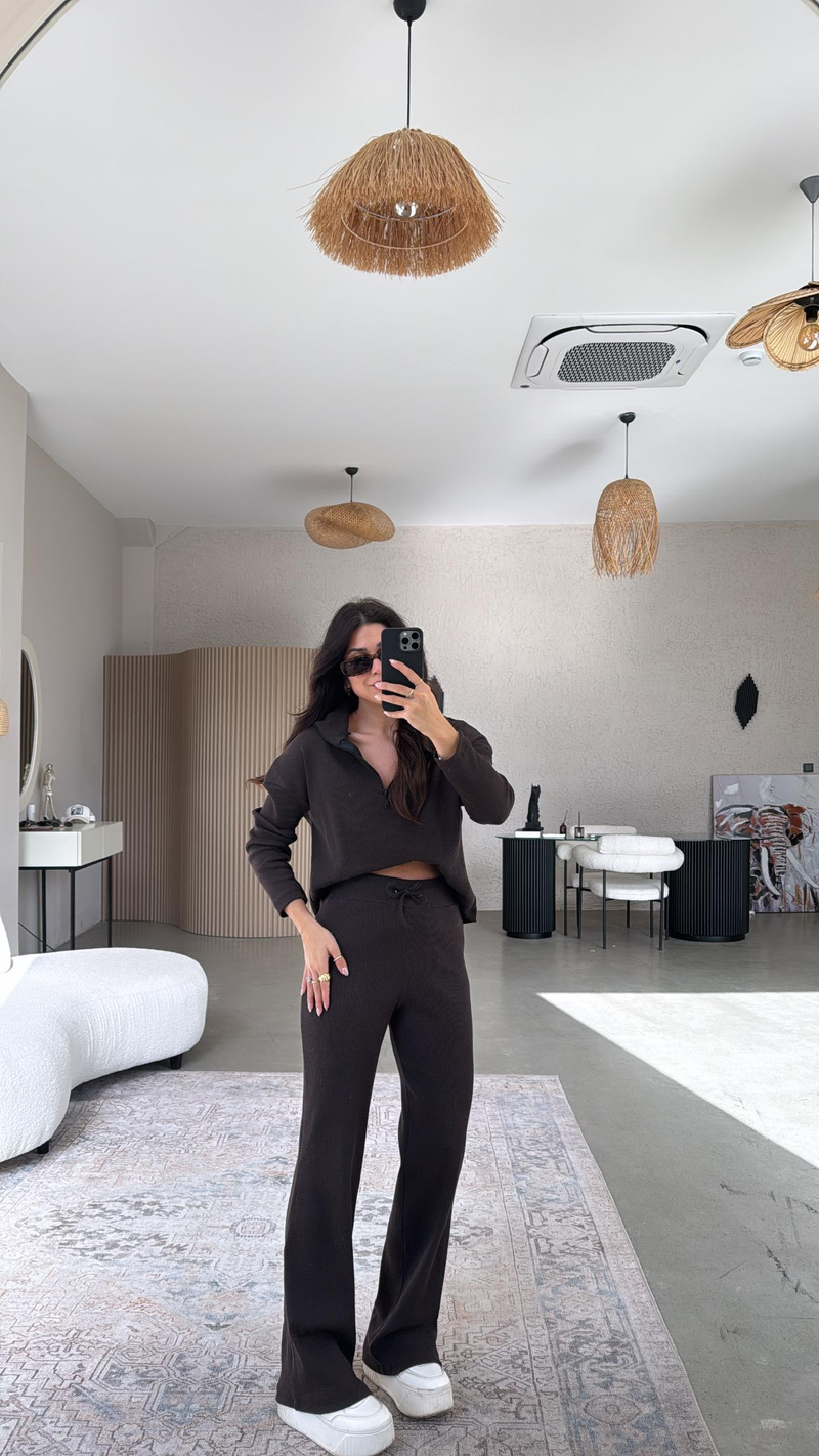 Koyu Kahverengi Yarım Fermuarlı Fitilli Basic Takım