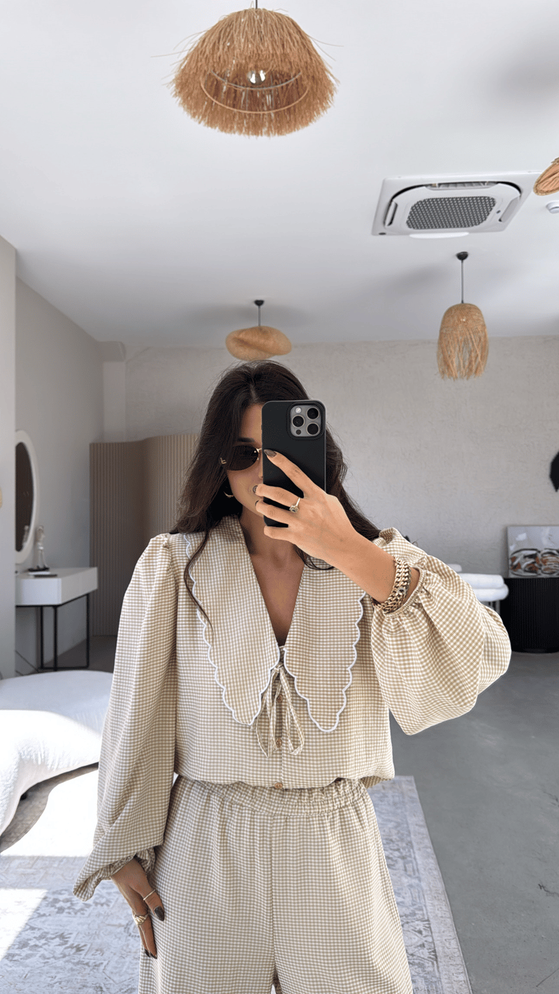Krem Pötikare Yakalı Pantolon Bluz Takım