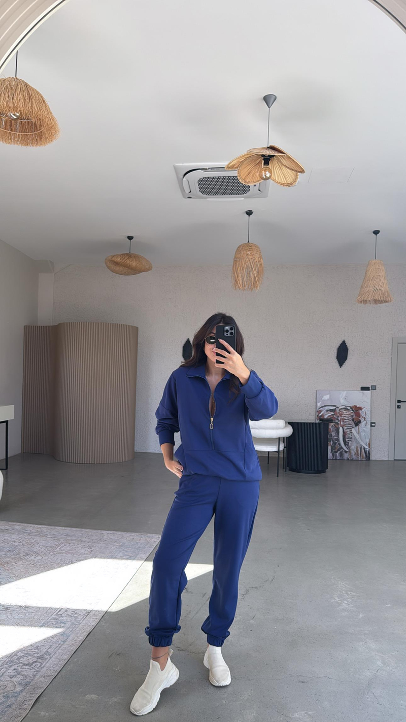 Lacivert Fermuarlı Sweatli Aksesuarlı Eşofman Takımı