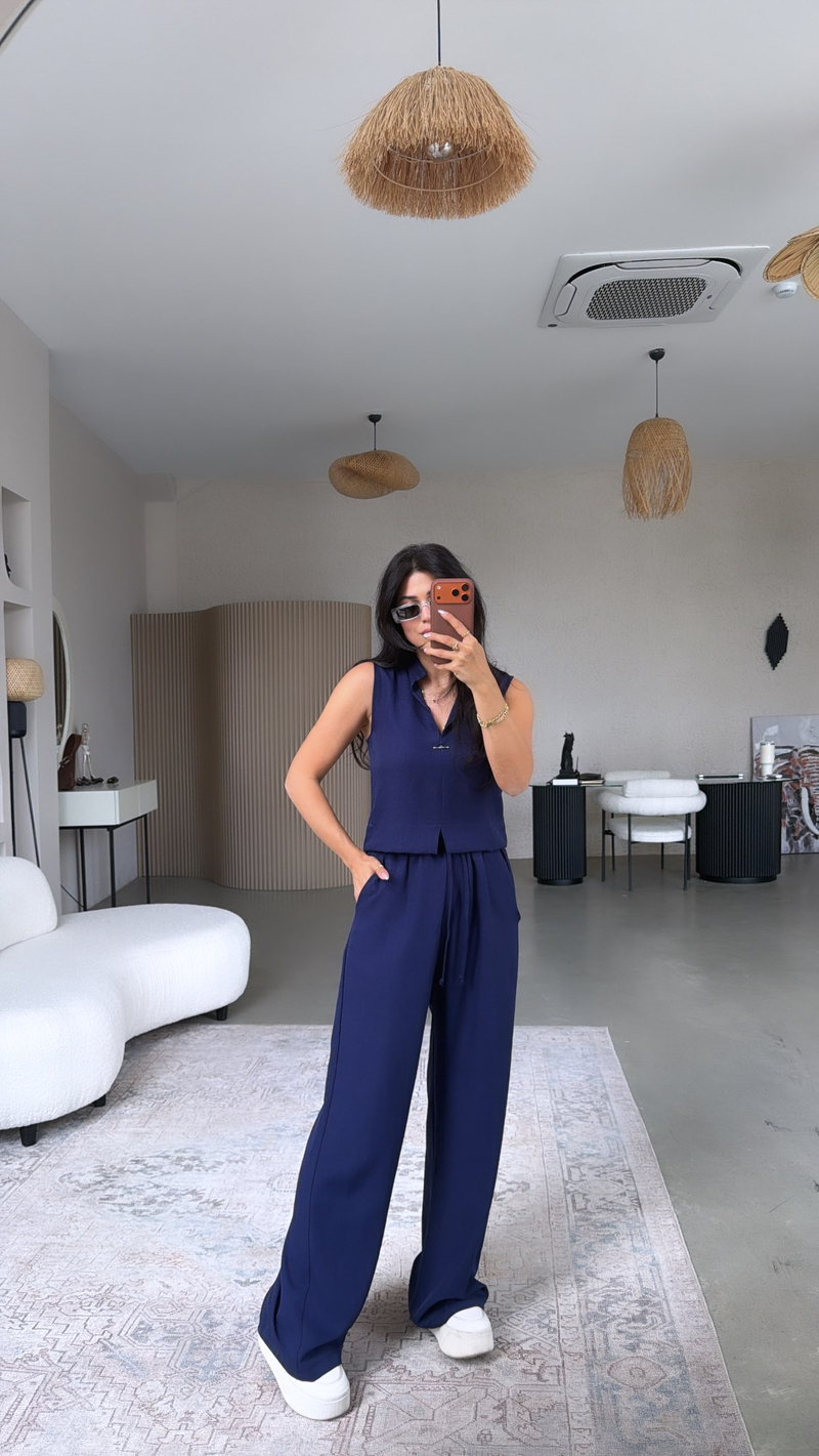 Lacivert Gümüş Aksesuarlı Pantolon Bluz Takım